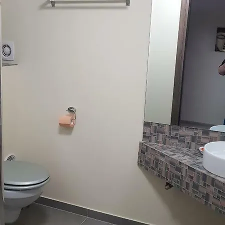 Fara Nume Năvodari